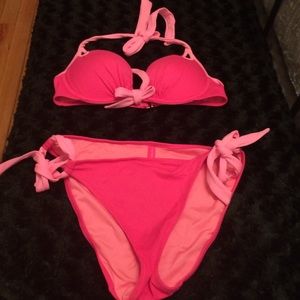 Victoria’s Secret VS pink bikini
